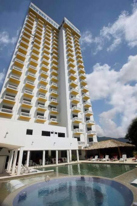Luxurious Apartment, Oceanfront, Spectacular View Apartamento *